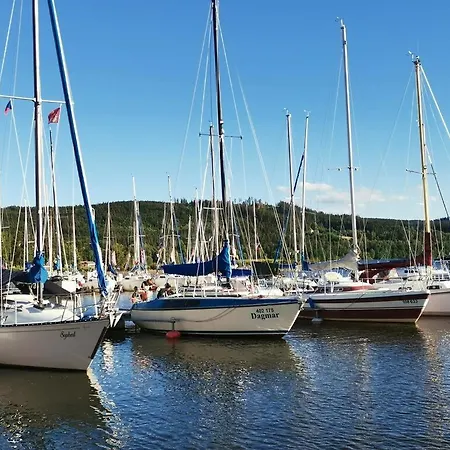 Ubytovani Na Jachte Botel Lipno nad Vltavou